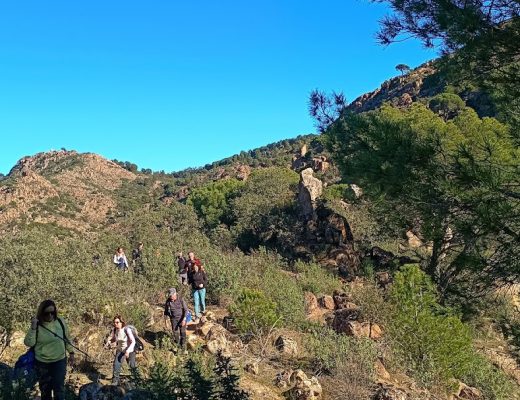 Al pié de los Riscos del Guadanuño - Senderos Cordoba