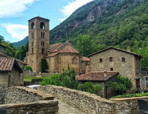 Sendero turismo en la Garrotxa - Senderos Cordoba